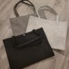vilten tas 34x45 cm in 3 verschillende kleuren met tekst of afbeelding naar keuze
