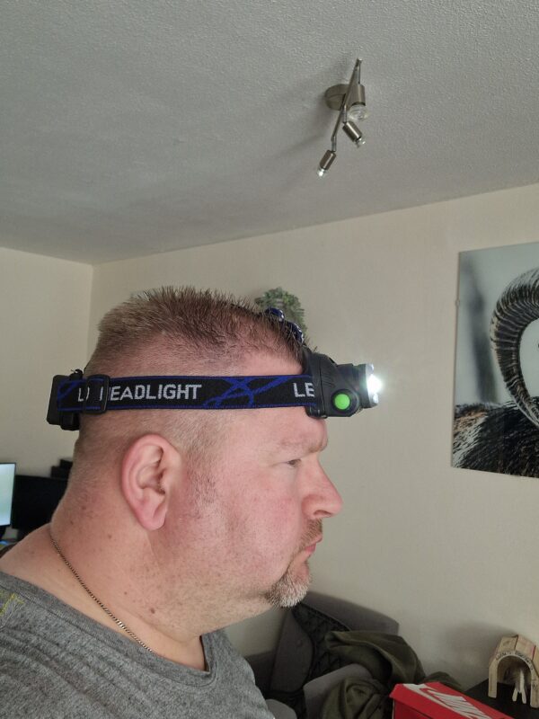 20240410_165243 gruwelijke goeie oplaadbare hoofdlamp (10000 lumen)