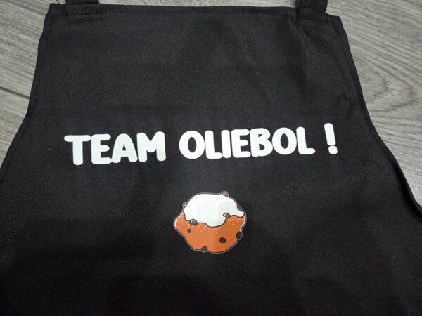 20251024_192958 schort chef/team oliebol